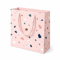 Sacchetto regalo 26 x 12 x 32 cm in carta rosa con manici in corda stile terrazzo